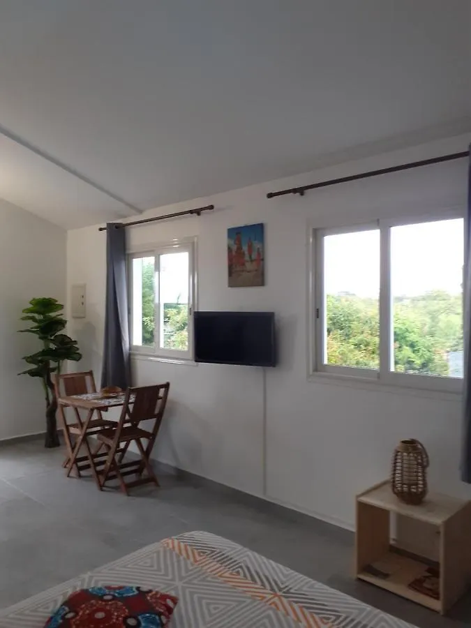 Studio Cosy Afwa Les Abymes Guadeloupe