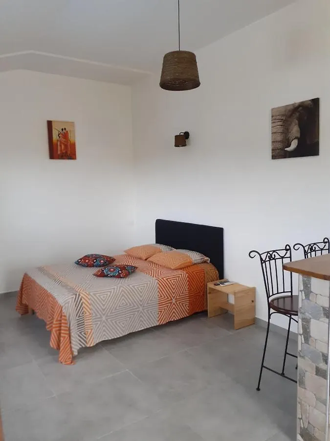 Apartment Studio Cosy Afwa Les Abymes